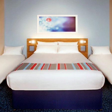 Travelodge Widnes Eksteriør billede